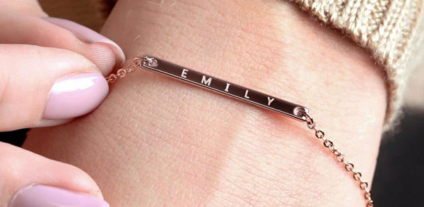 Best Gift Ideas for Women in Their 20s | Personalized & Handmade Jewelry